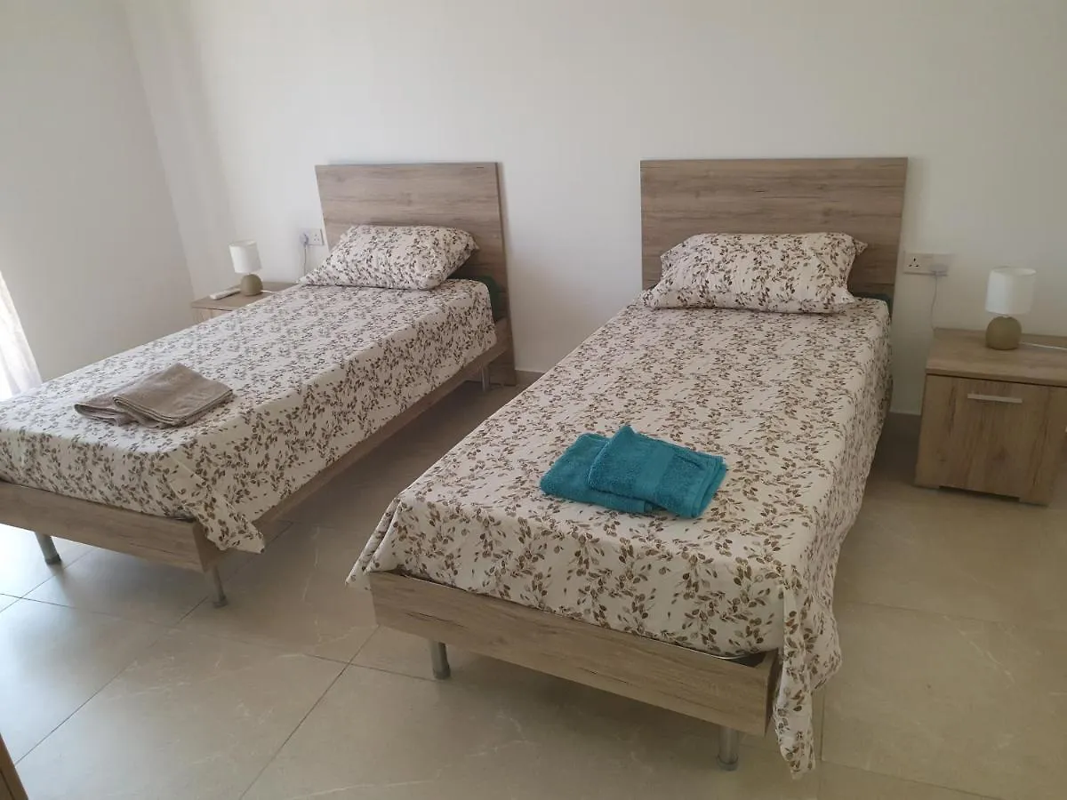 Homestay Flight Rooms Kirkop
